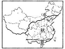 读某年立冬日，我国大陆部分受弱冷空气影响而形成的各地季节状况图，回答第27题。27．形成图中我国各地在同...